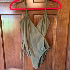 Hunter green body suit